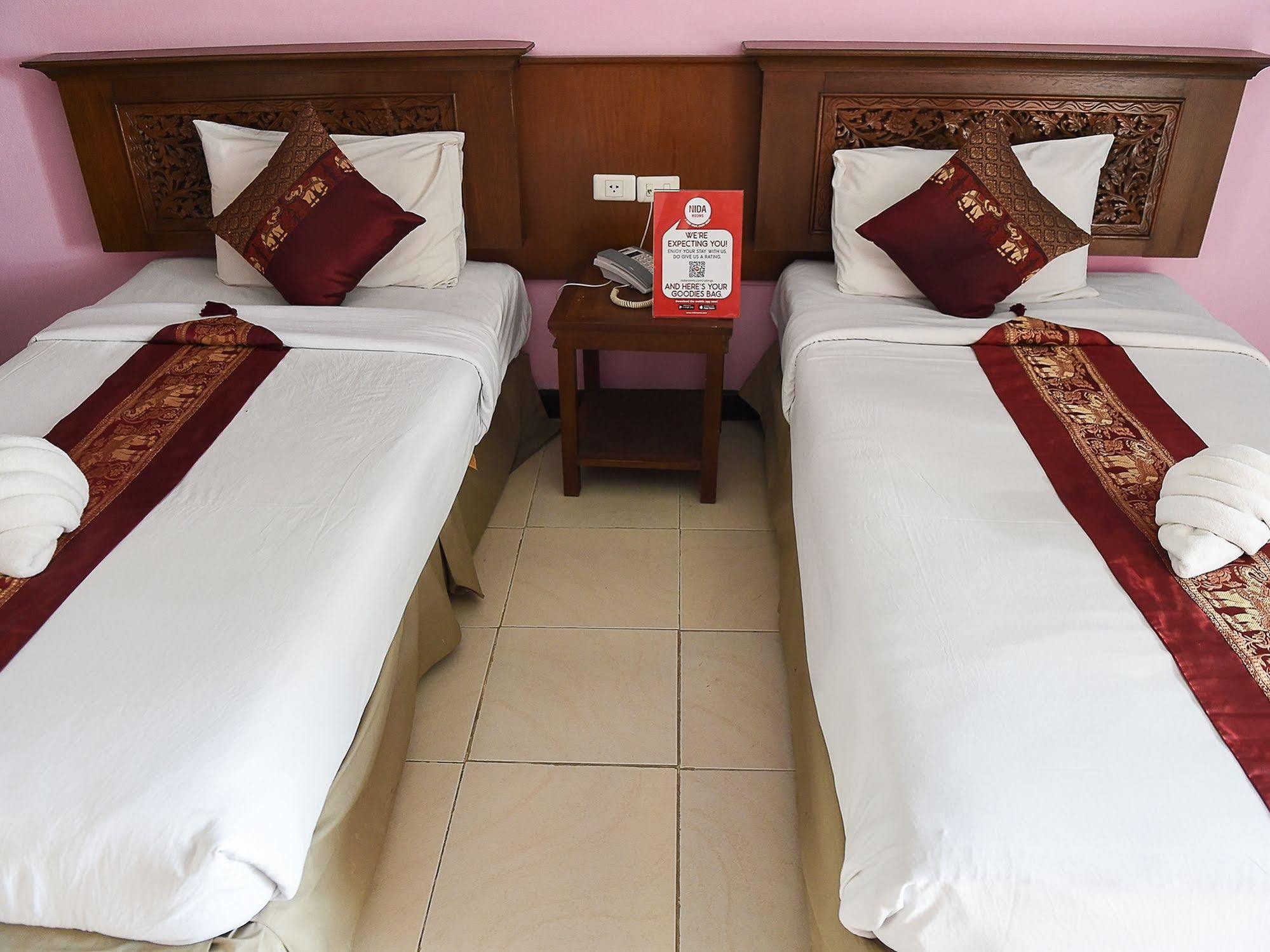 Nida Rooms Ipoh Bercham Bistari Bagian luar foto