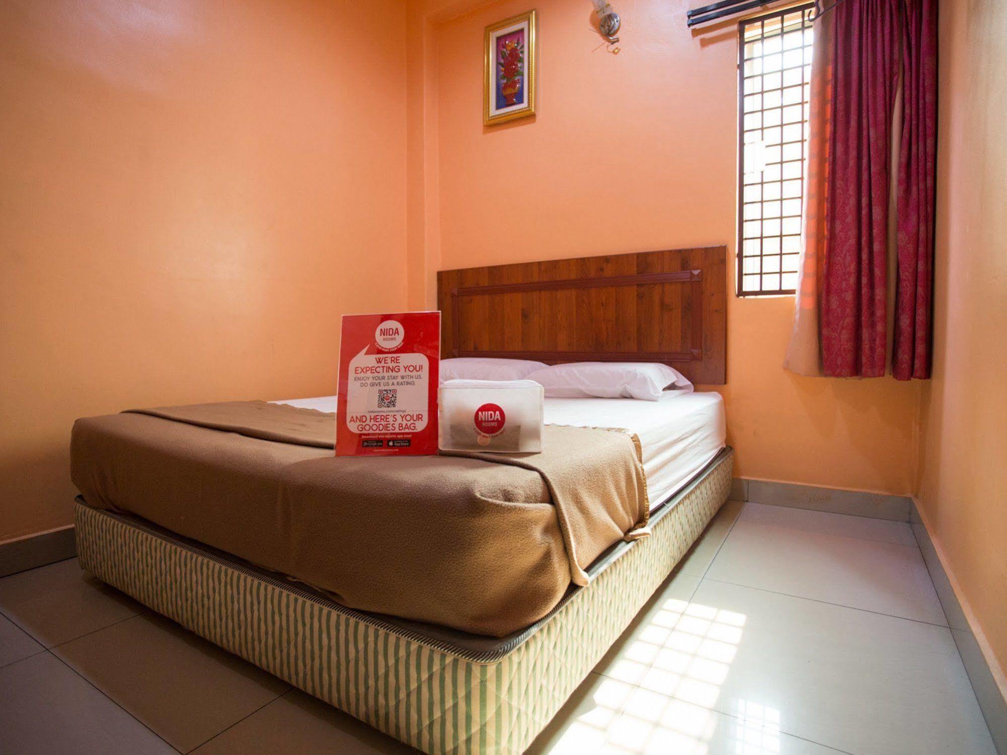 Nida Rooms Ipoh Bercham Bistari Bagian luar foto