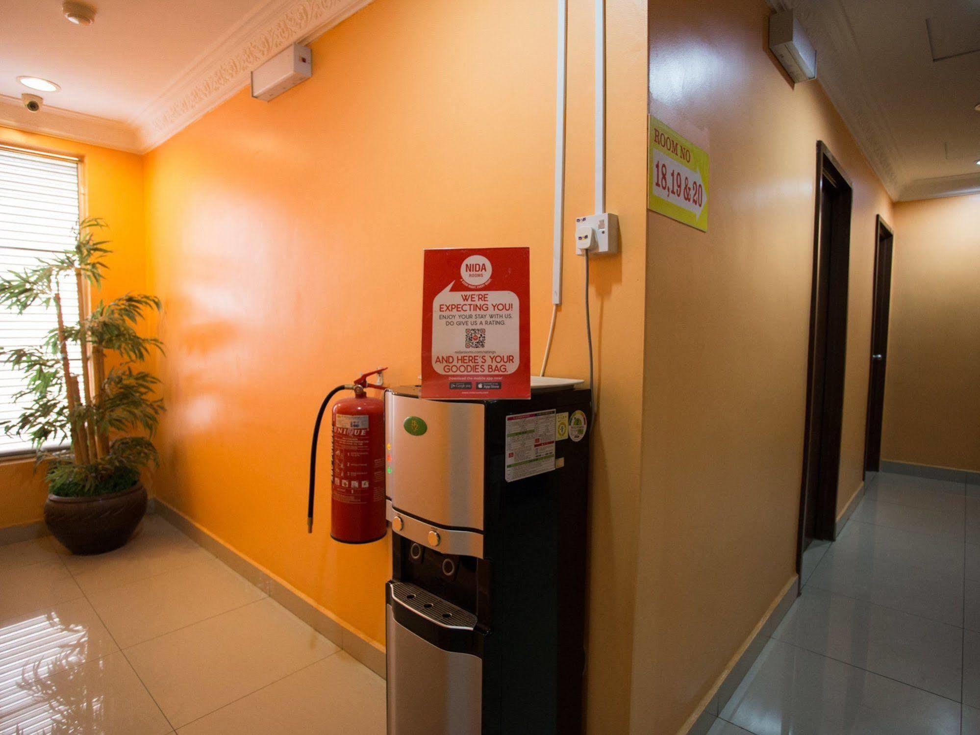 Nida Rooms Ipoh Bercham Bistari Bagian luar foto